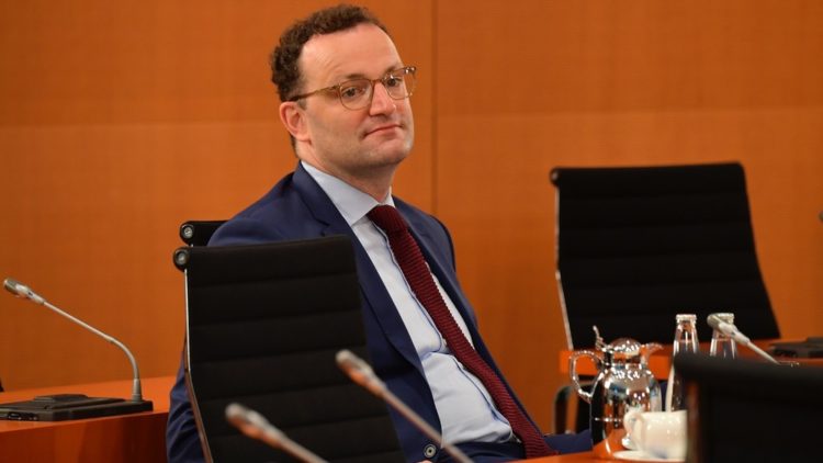 "Gläserne Versicherte": Gesundheitsminister Spahn verschafft Industrie Zugang zu Versichertendaten