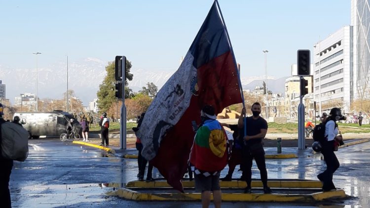 Plaza Dignidad - Claudia Aranda