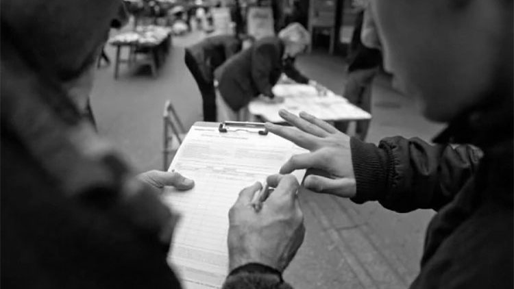 Rutscht die Schweiz in eine Demokratie-Krise?