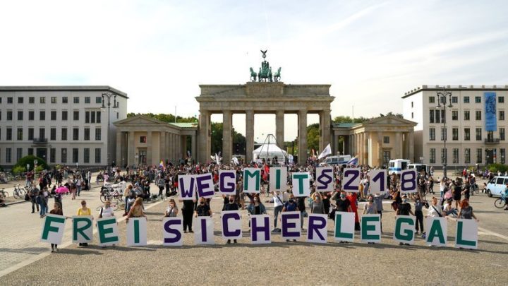 25 Jahre reformierter Paragraf 218 - Zeit für die Streichung aus dem Strafgesetzbuch