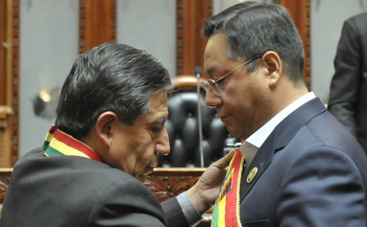 Neuer Präsident in Bolivien: Luis Arce spricht sich für Wiederaufbau und Frieden aus