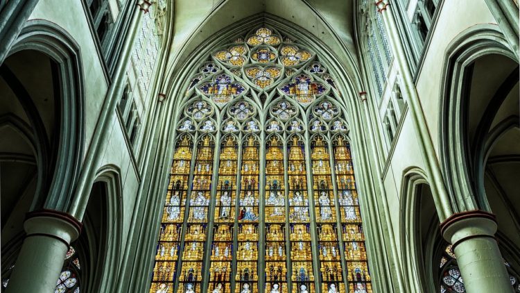 Kassiert die Kirche ewig?