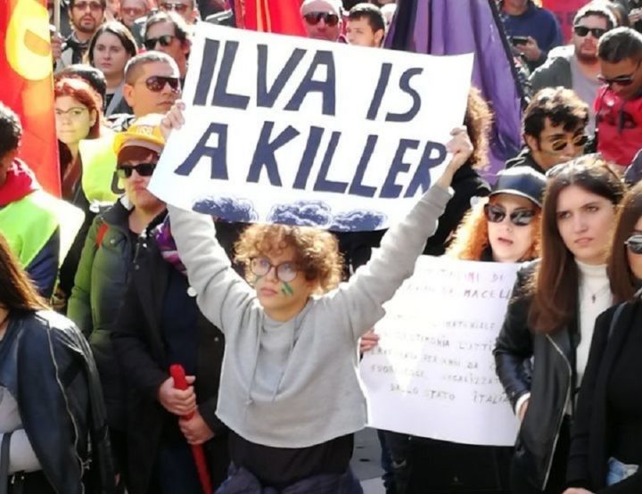 manifestazione studenti a Taranto, fonte: PeaceLink