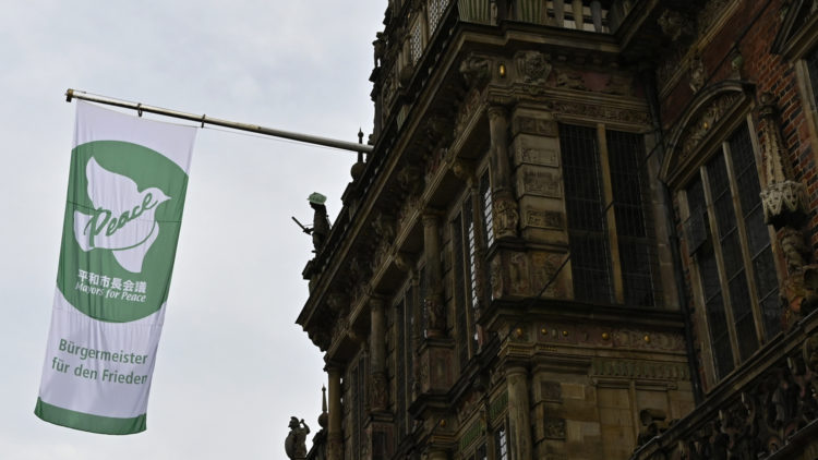 Mayors for Peace: Bremen zeigt Flagge gegen Atomwaffen