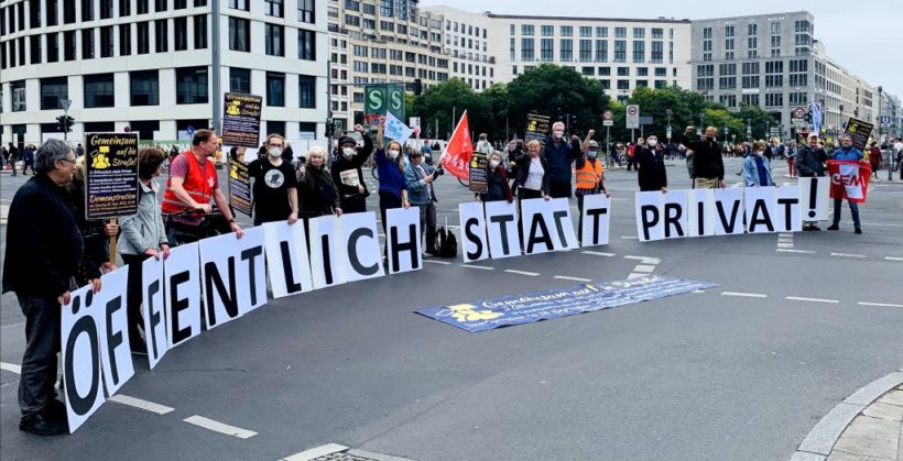 Gemeinsam auf die Straße: Öffentlich statt privat