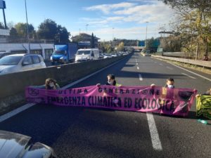 Pressenza