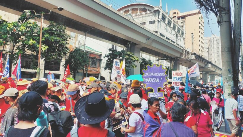 Under the scorching heat of Manila, protest groups marched from España to Mendiola, where the main event was held in high spirits.