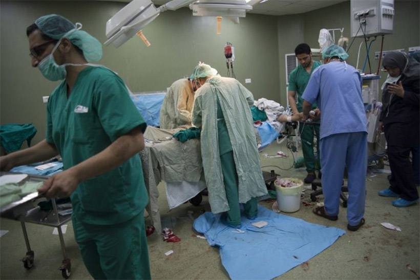 Gaza - Ärzte ohne Grenzen: "Krankenhäuser überlastet, medizinische Vorräte fast erschöpft und begrenzter Zugang zu Trinkwasser"