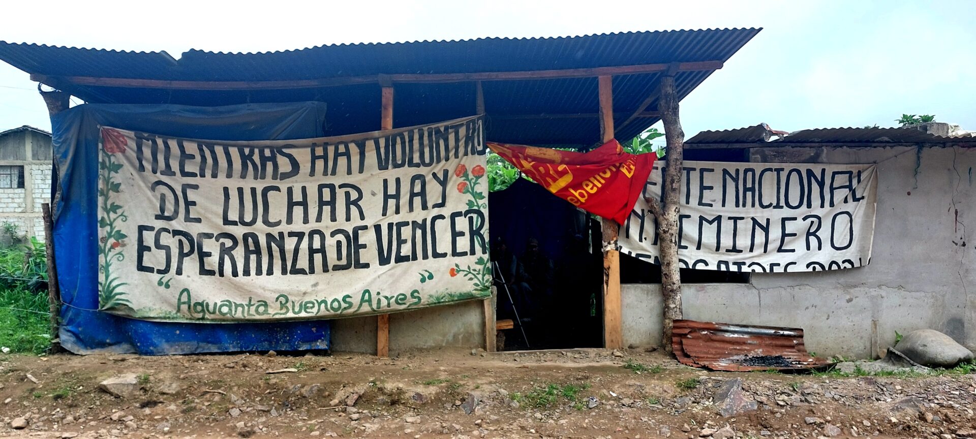 En La Merced de Buenos Aires, Imbabura, Ecuador, los activistas defienden su territorio contra el extrativismo y la explotación.