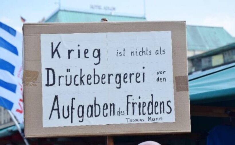Statt Krieg gegen Menschen und Krieg gegen die Natur: Frieden mit der Erde!