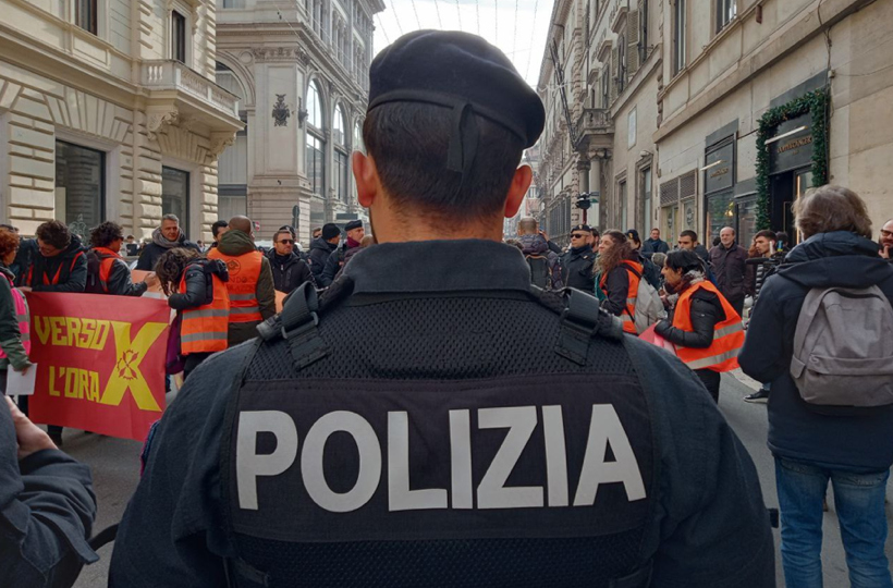 POLIZIA