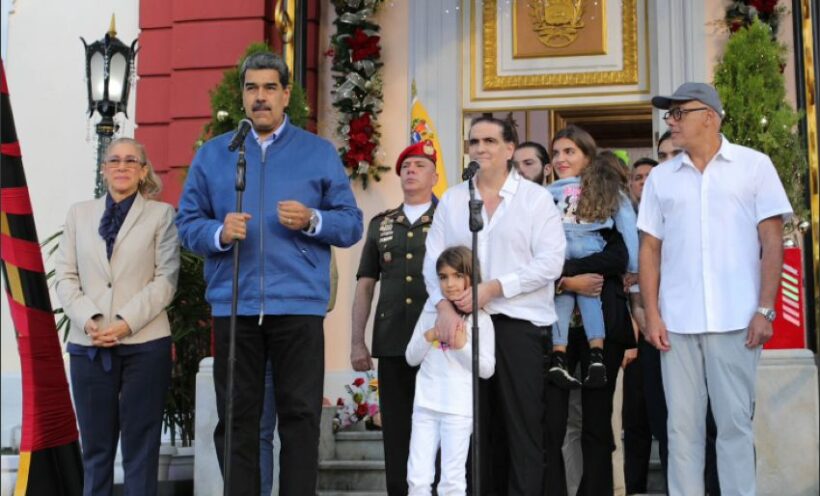 Alex Saab kehrte frei nach Venezuela zurück, empfangen von Präsident Maduro
