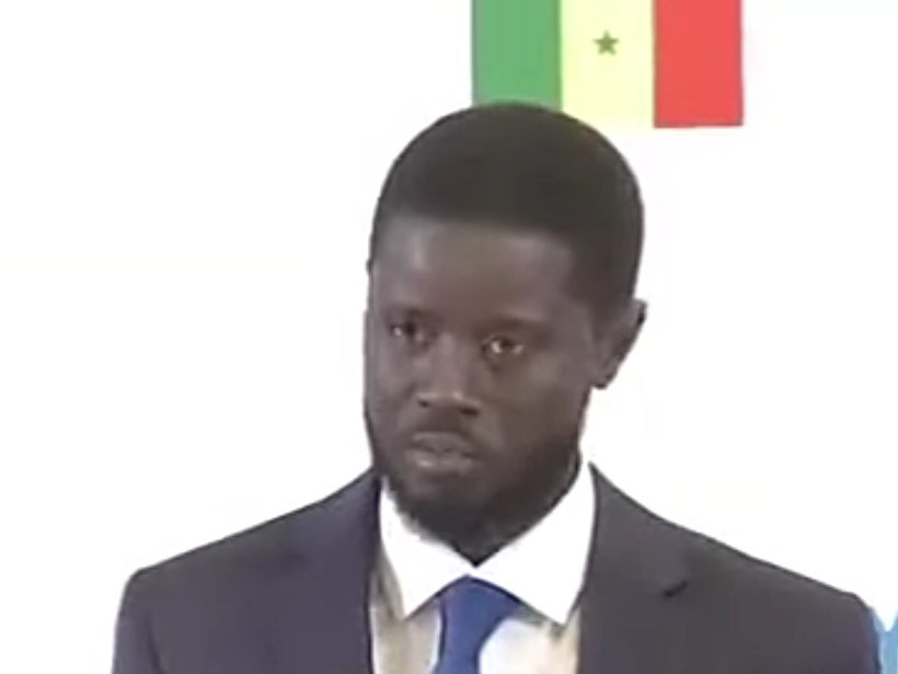 Senegal: Oppositionsführer als gewählter Präsident vereidigt