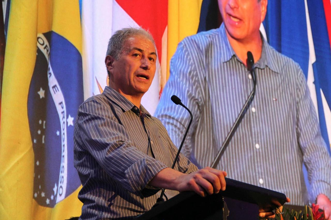 Mario Aguilar, presidente del Sindicato de Docentes de Chile, fue elegido miembro de la Junta Ejecutiva de la Internacional de la Educación