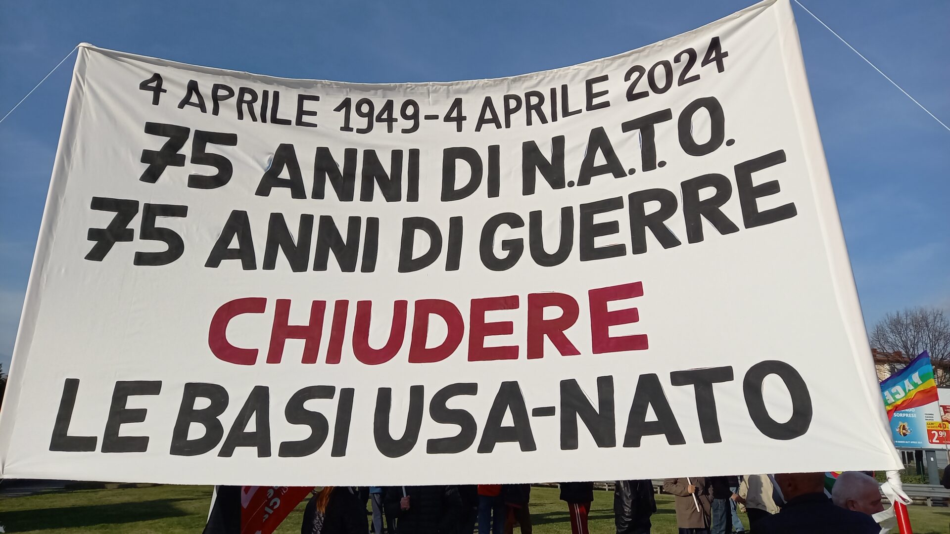 75 Jahre NATO, 75 Jahre Kriege Kundgebung in Solbiate Olona