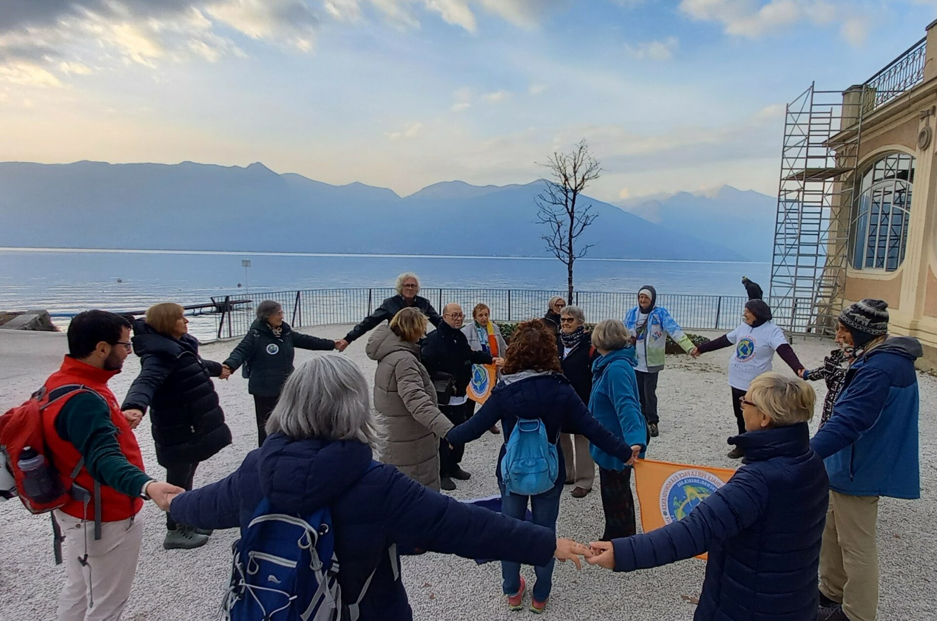 Frieden und Gewaltfreiheit: Der 3. Weltmarsch macht Station im Alto Verbano