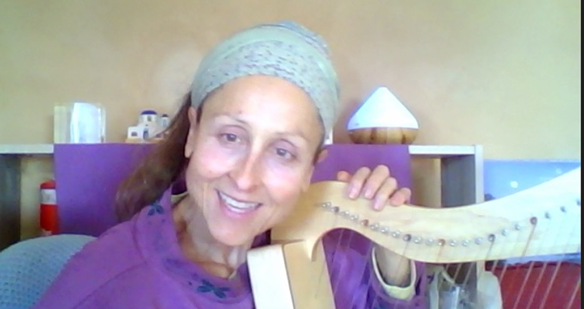 Maria Angeli: Die Heilkraft der Harfe schwingt in meinem ganzen Leben positiv mit
