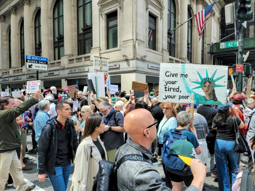 Gewaltlosigkeit ist so amerikanisch wie Apfelkuchen