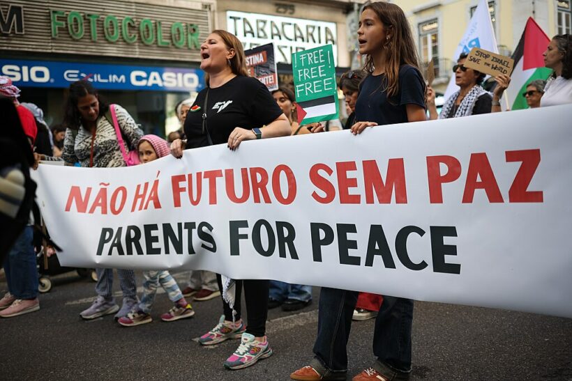 Erstarken des zivilen Aufbegehrens und der Friedensinitiativen