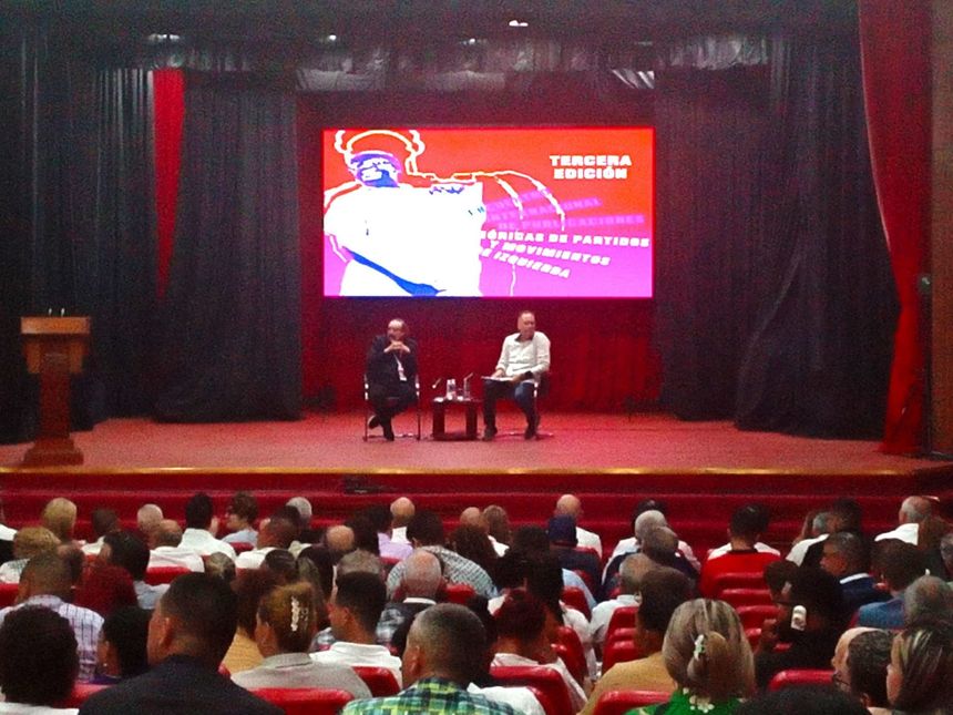 “Un tempo sconcertante e imprevedibile”. Lectio magistralis a Cuba di Ignacio Ramonet.