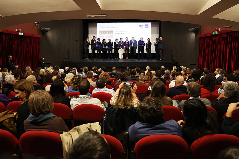 Anteprima del film La salita di Massimiliano Gallo al Cinema American Hall di Napoli, durante il Prix Italia 2025.
