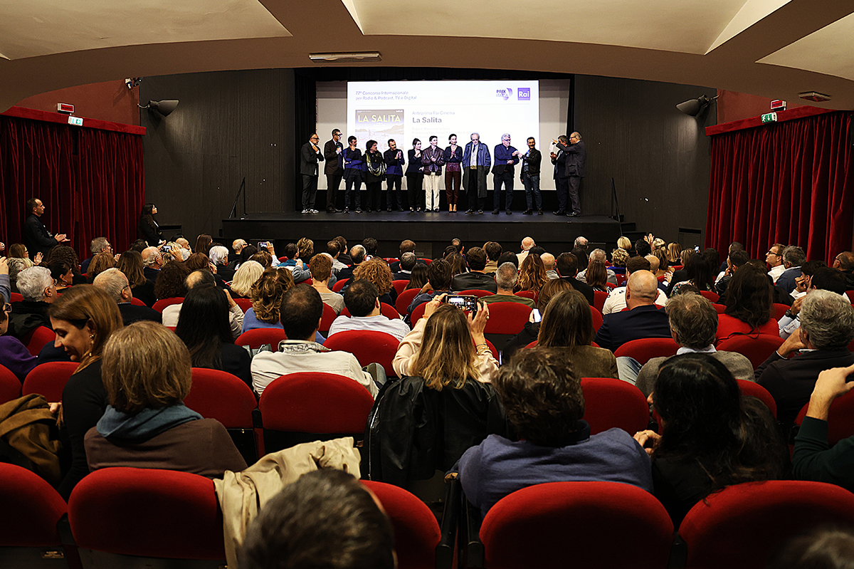 Anteprima del film La salita di Massimiliano Gallo al Cinema American Hall di Napoli, durante il Prix Italia 2025.