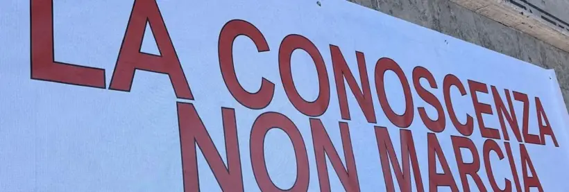 striscione della campagna