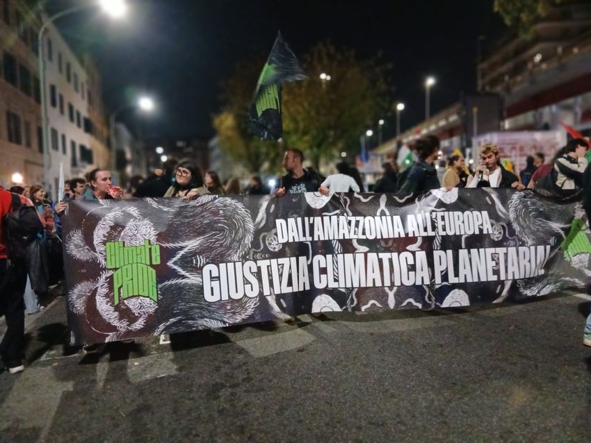 striscione del climate pride