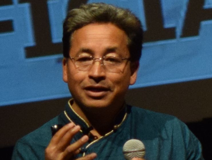 Sonam_Wangchuk durante un discorso pubblico