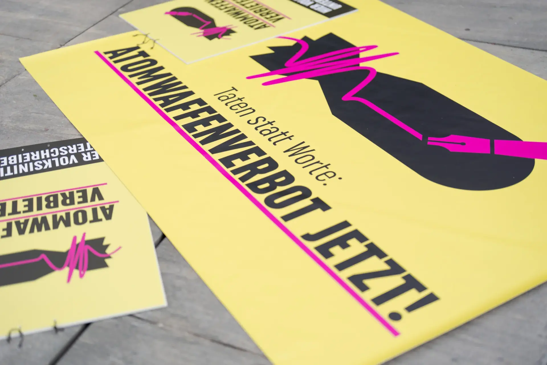 Atomwaffenverbots-Initiative eingereicht: Schweiz soll völkerrechtliches Verbot endlich mittragen