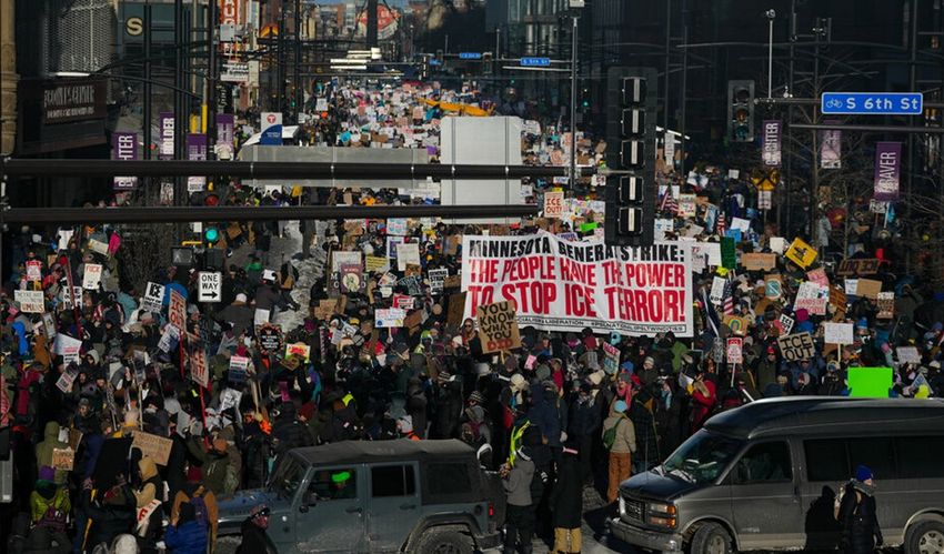 corteo a Minneapolis