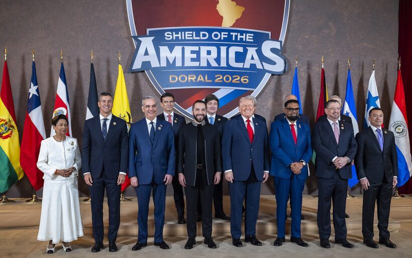 Uploaded a work by Casa Presidencial El Salvador from https://www.flickr.com/photos/fotospresidencia_sv/55137720097/ with UploadWizard