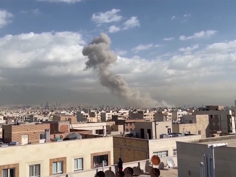 Das Internationale FFriedensbüro (IPB) verurteilt die Angriffe der USA und Israels auf den Iran und fordert die sofortige Rückkehr zu Verhandlungen