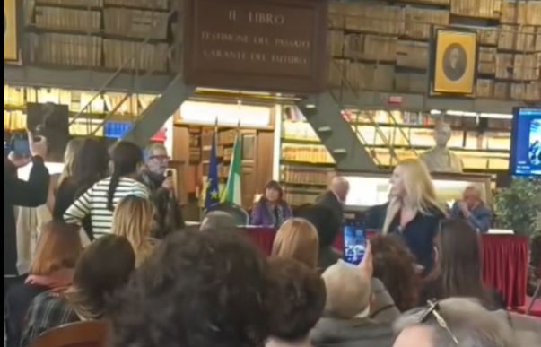 un momento della contestazione