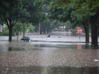 0.39492800_1509346059_us-floods---midwest