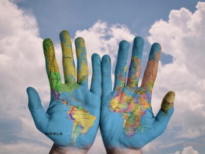 hands-stokpic de Pixabay