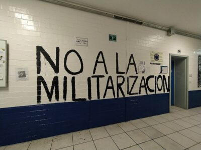 Intervención_Artística_ No_a_la_militarización _en_la_FFyL,_UNAM