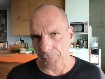 (Screenshot do vídeo de Varoufakis)