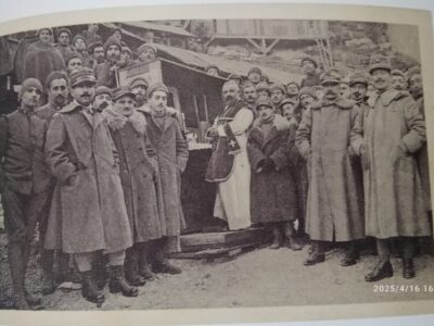 Messa al campo: cartolina di propaganda di guerra (1915 - 1918)