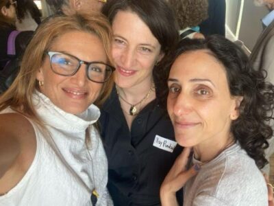 De izquierda a derecha: Mika Almog, May Pundak y Maya Savir