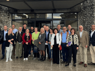 Ιστορικοί, μέλη του Joint History Project 2.0 ορισμένοι από τους οποίους επεξεγάστηκαν τα έξι ιστορικά σχολικά εγχειρίδια.