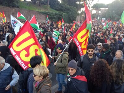 Roma 29.11.25 bandiere USB