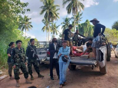 Una staffetta ha portato vettovaglie ai ragazzi della Resistenza attraverso il confine thailandese