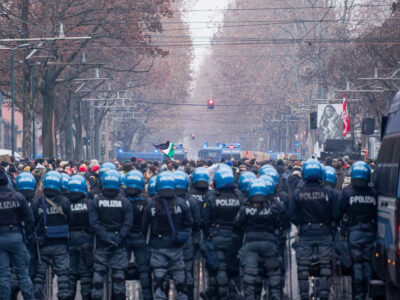 Torino. 20 dicembre 2025. Corteo a sostegno del CSOA Askatasuna. Foto: M.BARIONA