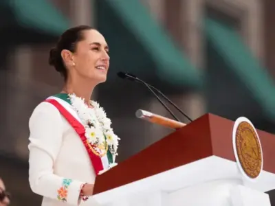 Claudia Sheinbaum addressing the Zócalo on October 1.