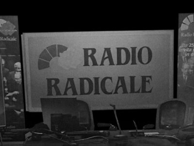 no chiusura radio radicale