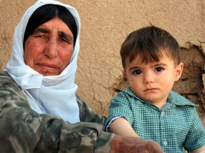 Kurdish_refugees,_Aleppo,_Syria