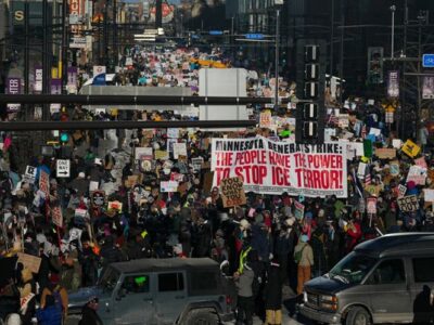 corteo a Minneapolis