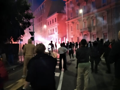 Lacrimogeni e idranti contro manifestanti inermi, Cagliari 01/11/2025 (Foto di Pierpaolo Loi)