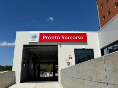 L'ingresso del pronto soccorso di Ravenna